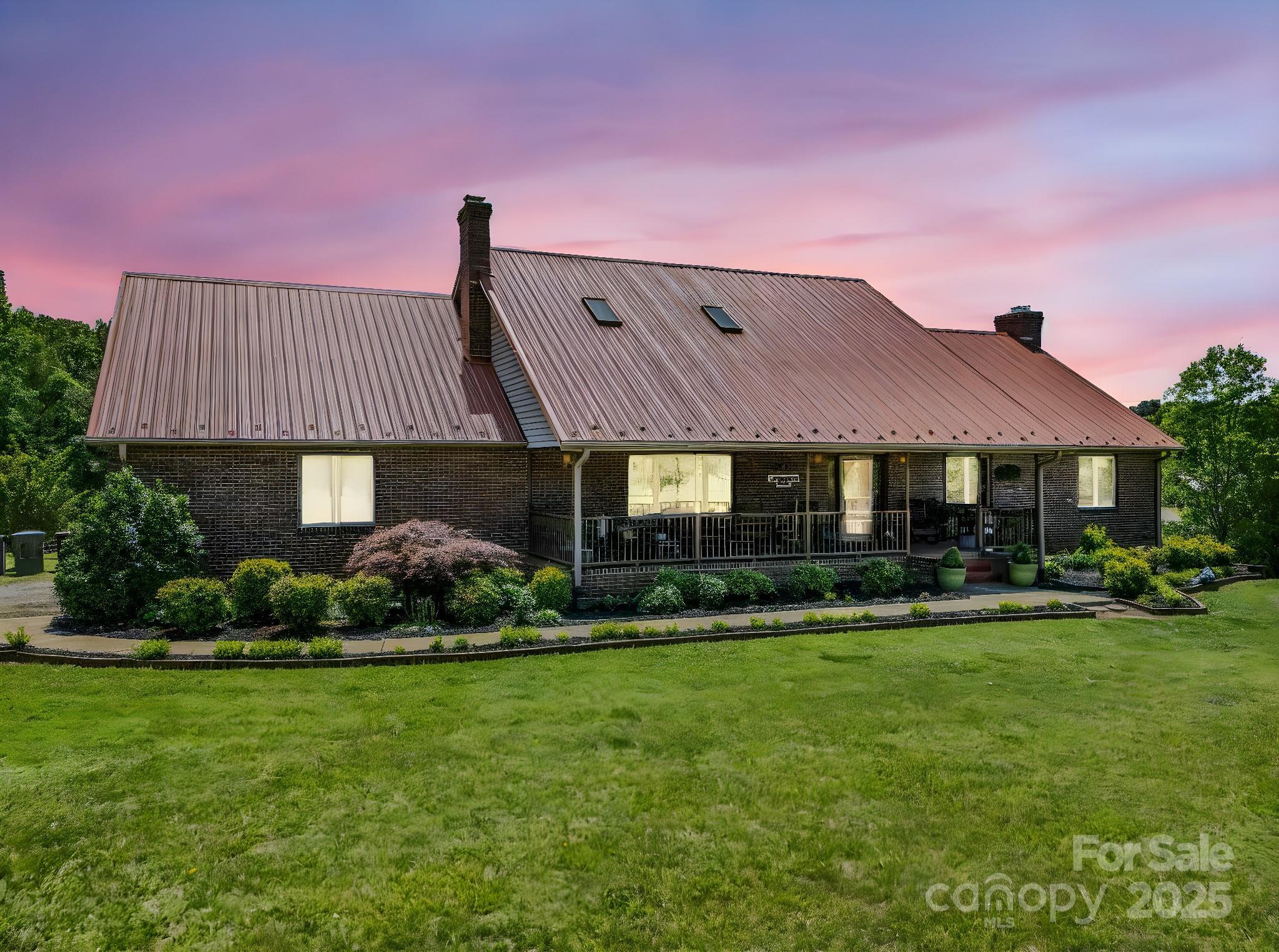 Property Photo:  2251 Old Applewood Lane 9  NC 28080 