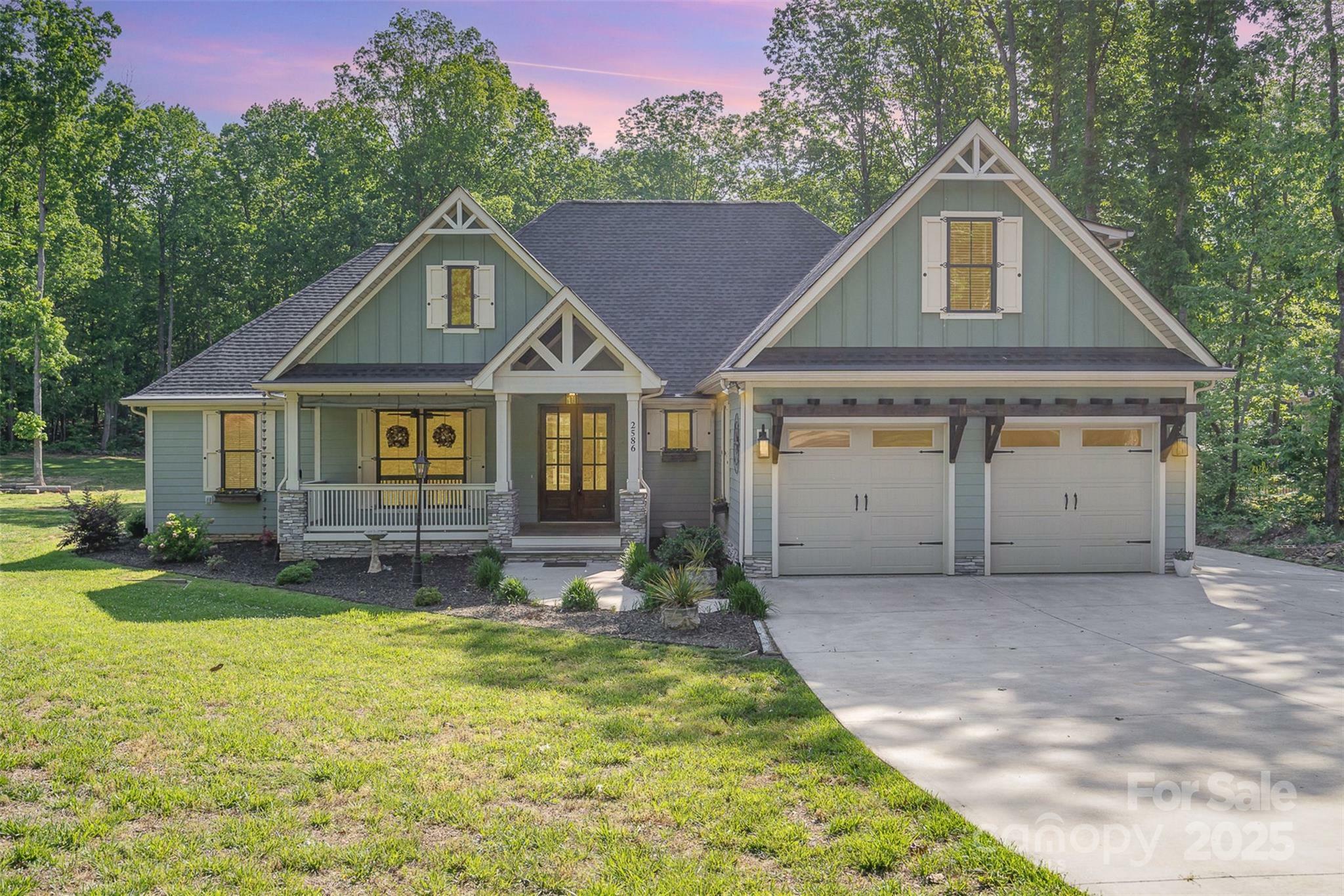 Property Photo: 2586 Lee Lawing Road NC 28092