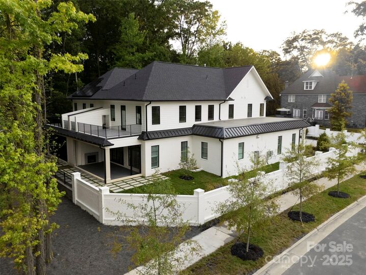 Property Photo: 3154 Providence Road 1A NC 28211