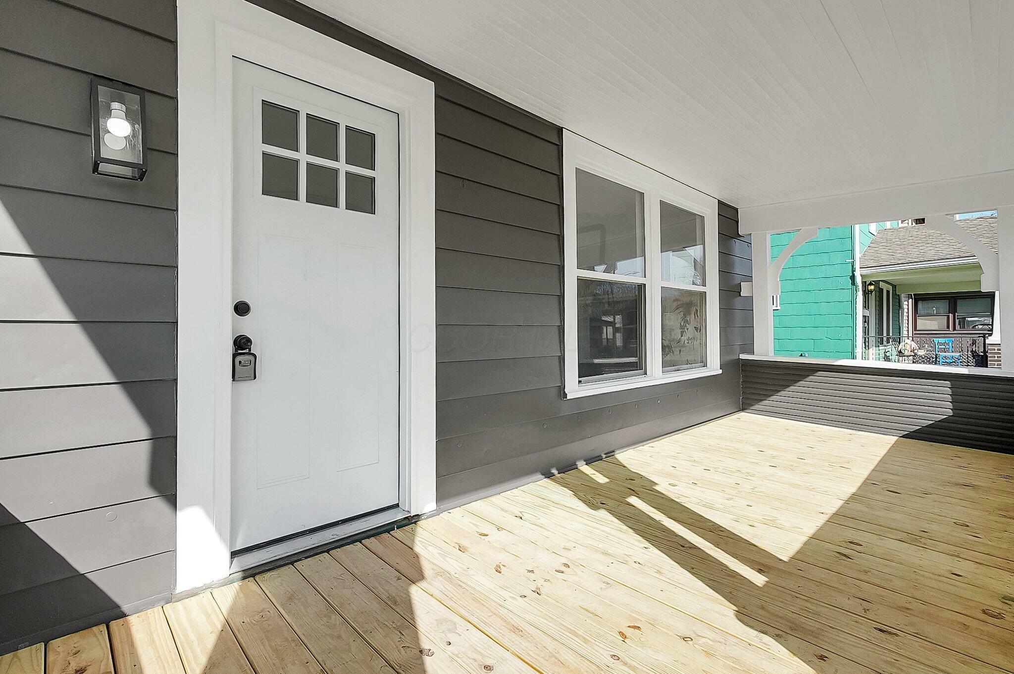Property Photo: 261 Dana Avenue OH 43223