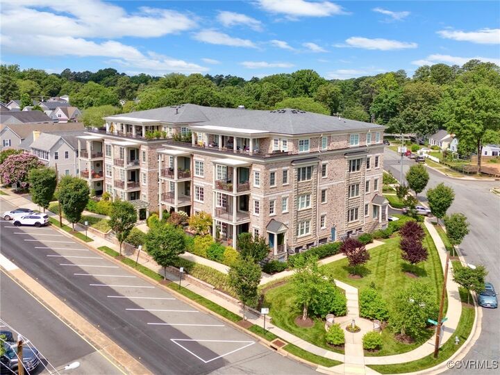 512 Libbie Avenue U1  Richmond VA 23226 photo