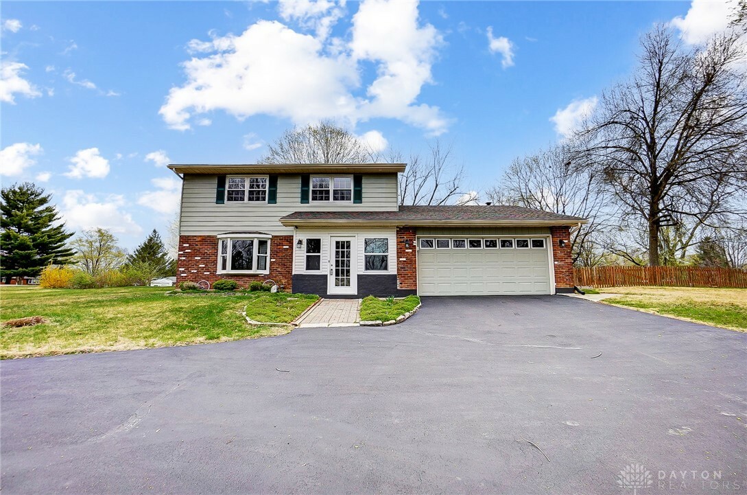 Property Photo: 1818 Stansberry Road OH 45432