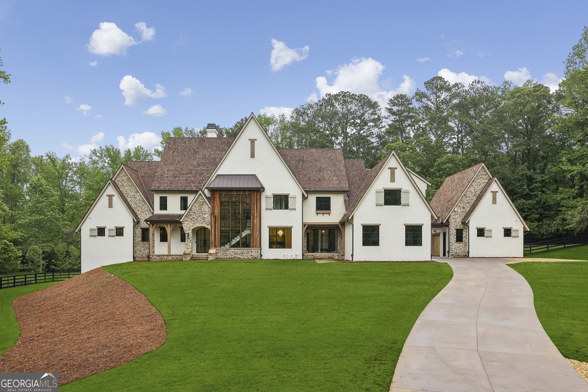 Property Photo: 14801 Hopewell GA 30004