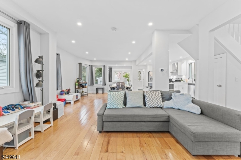 Property Photo: 88 Montross Ave NJ 07070