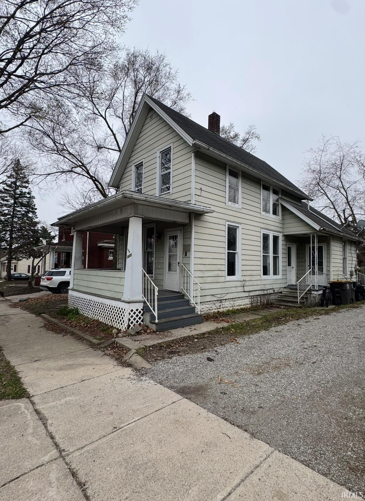 Property Photo: 1409 Oakland Street IN 46808