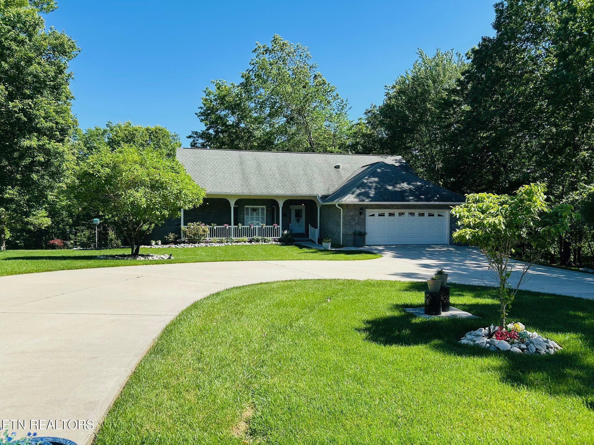 Property Photo: 260 Rotherham Drive TN 38558
