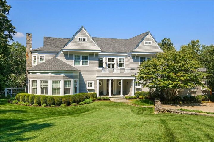 Property Photo:  41 Rock Shelter Road  NY 10597 