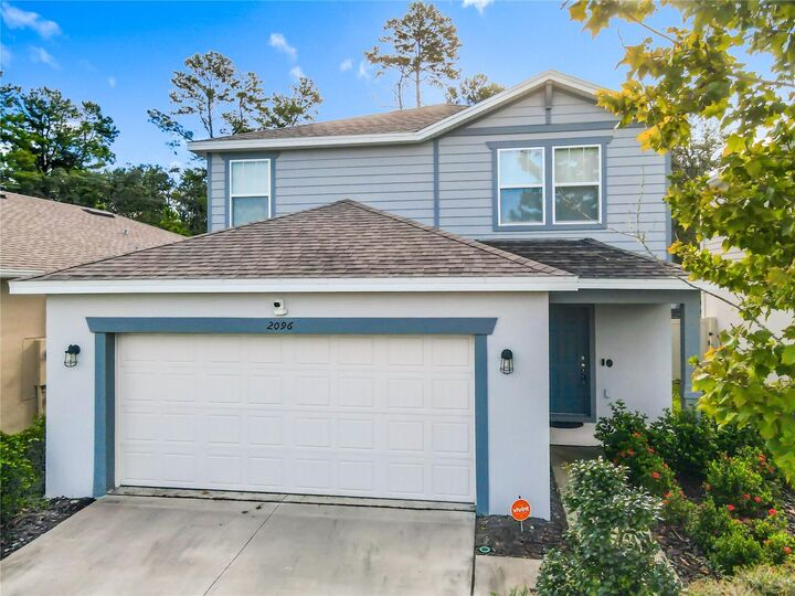Property Photo: 2096 Canopy Terrace Boulevard FL 32724