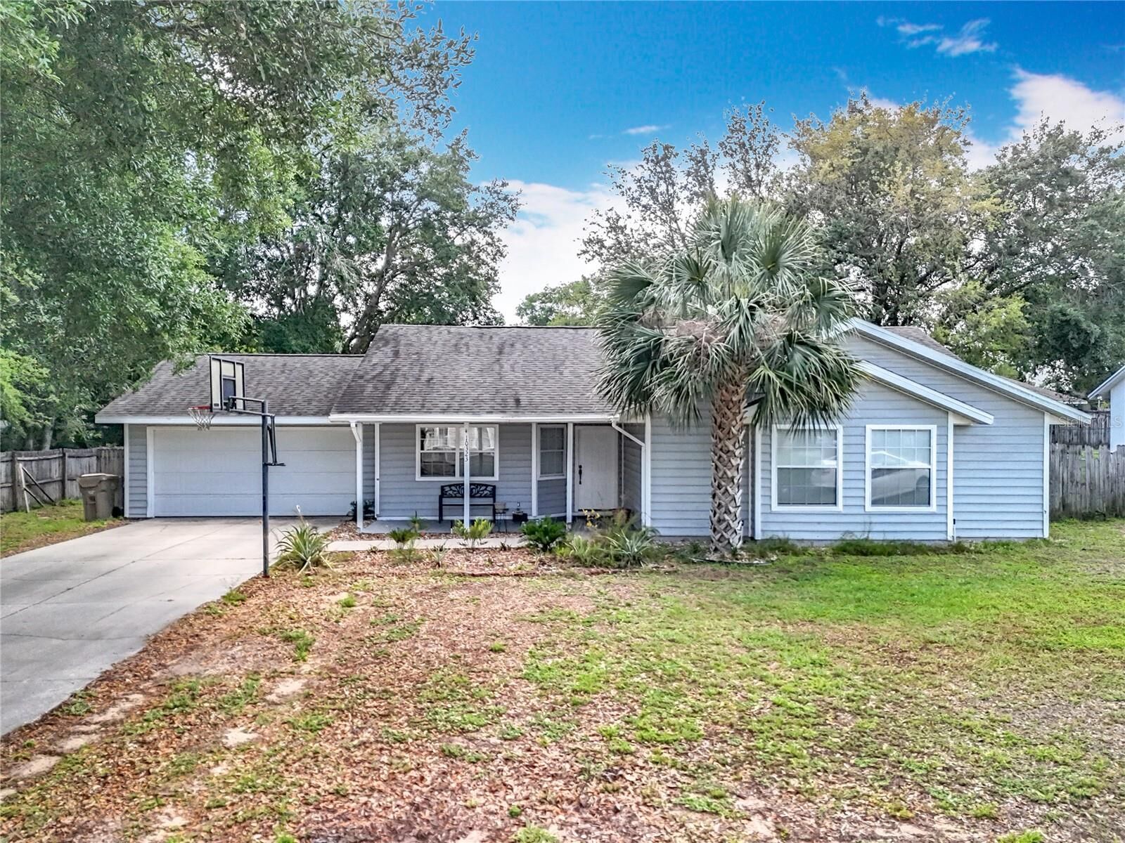 Property Photo:  10323 Joanies Run  FL 34788 