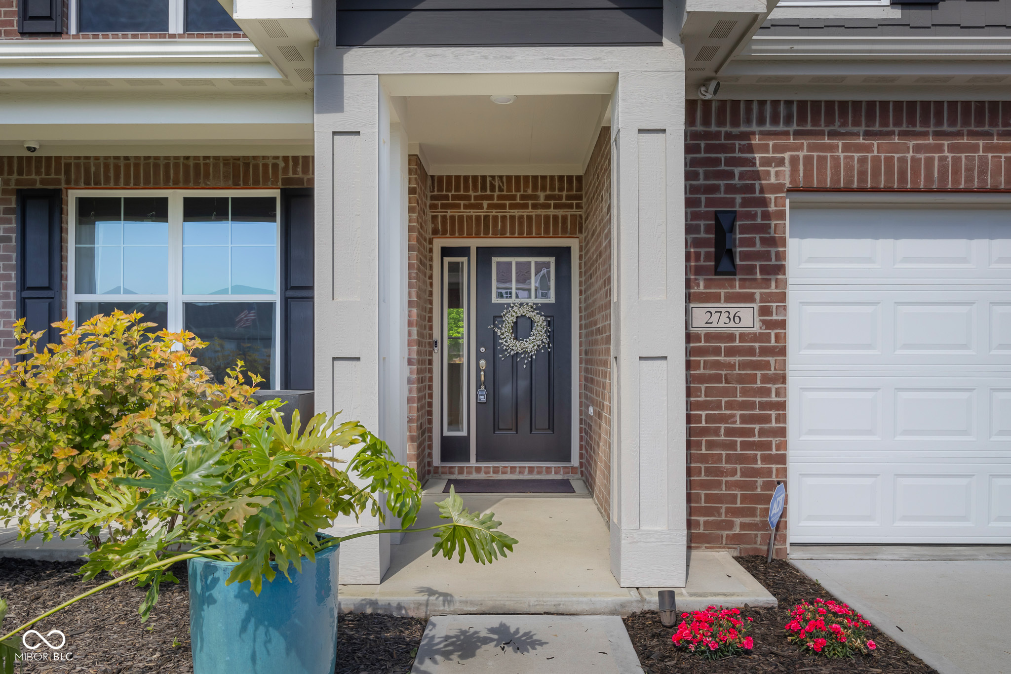 Property Photo: 2736 Victory Drive IN 47203