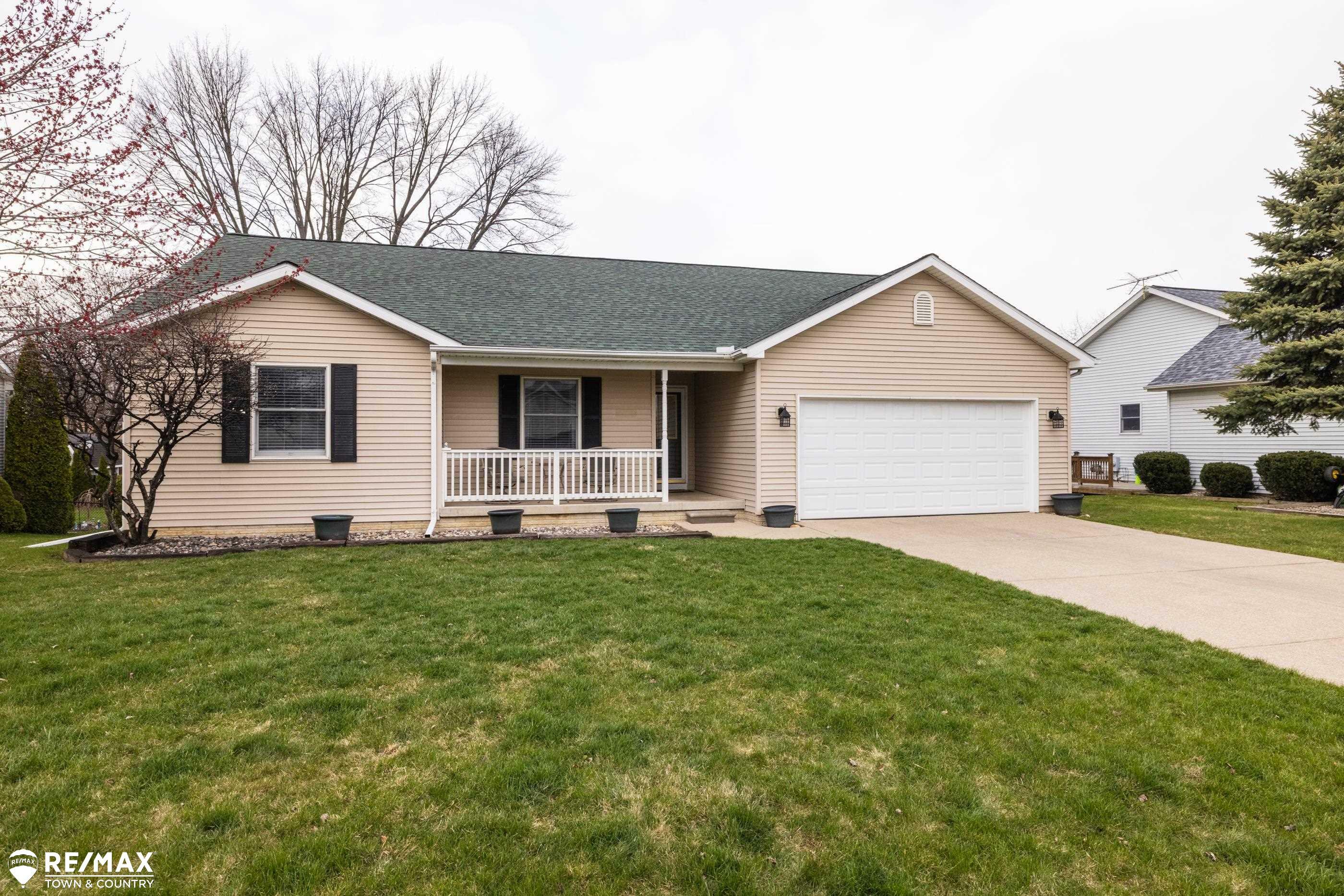 Property Photo: 7048 Parkridge Parkway MI 48473