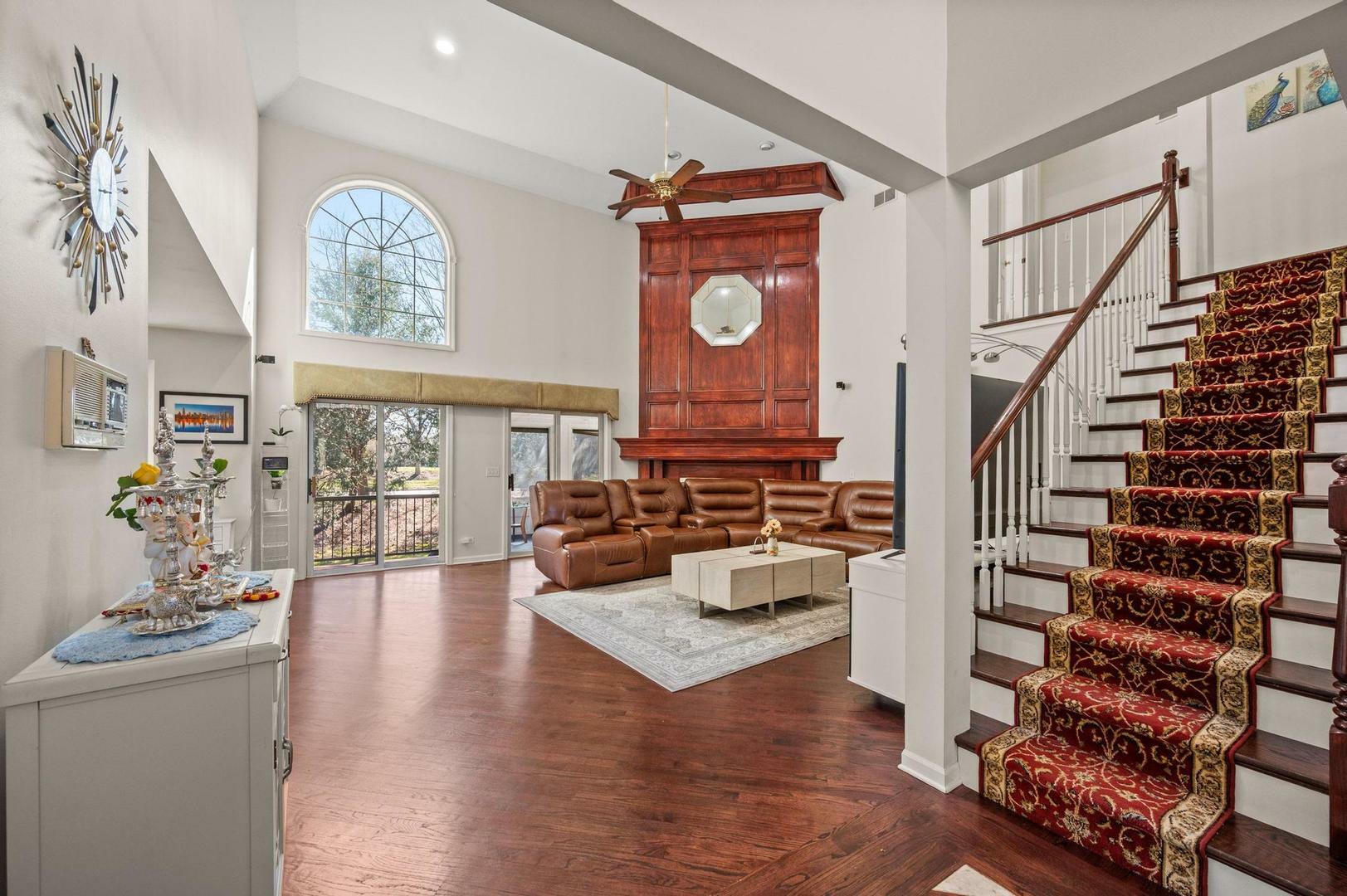 Property Photo: 2504 Waterside Drive IL 60502