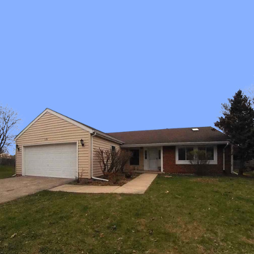 Property Photo: 438 Waterbury Court IL 60565