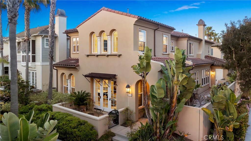 Property Photo: 21271 Prado Circle CA 92648