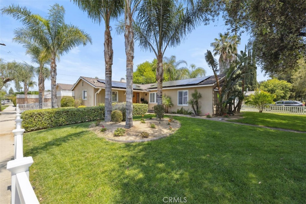 Property Photo: 22327 Gifford Street CA 91303
