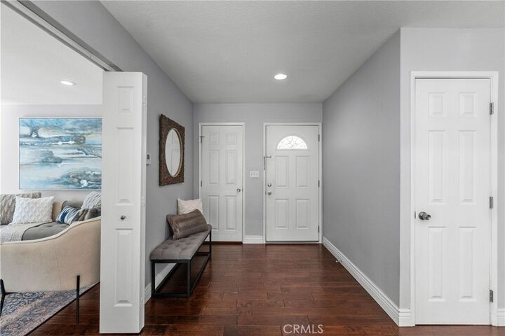 Property Photo:  25828 Rana Drive  CA 91355