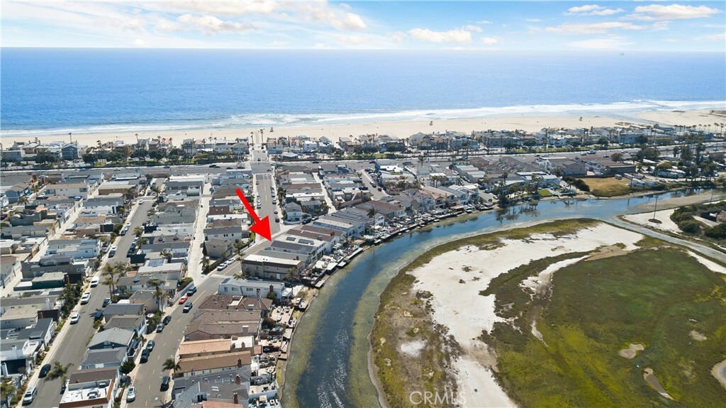 Property Photo: 237 Canal Street CA 92663