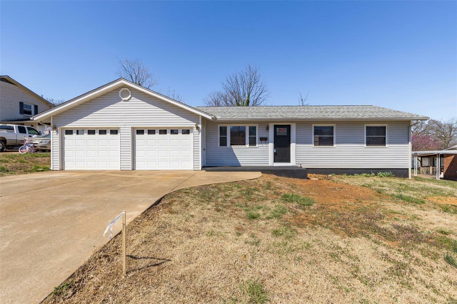 Property Photo: 615 N School Street MO 63601