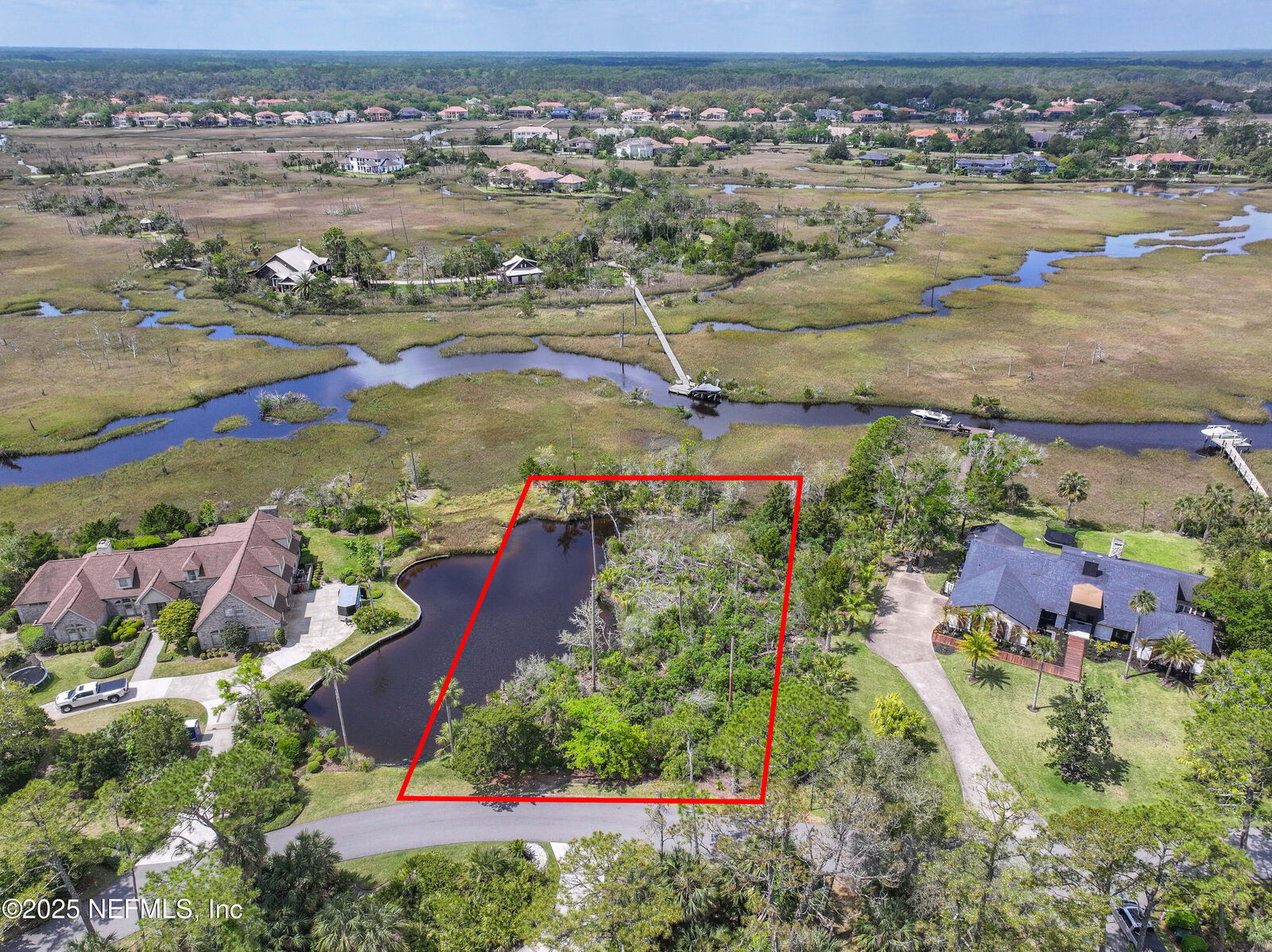 Property Photo:  24631 Deer Trace Drive  FL 32082 