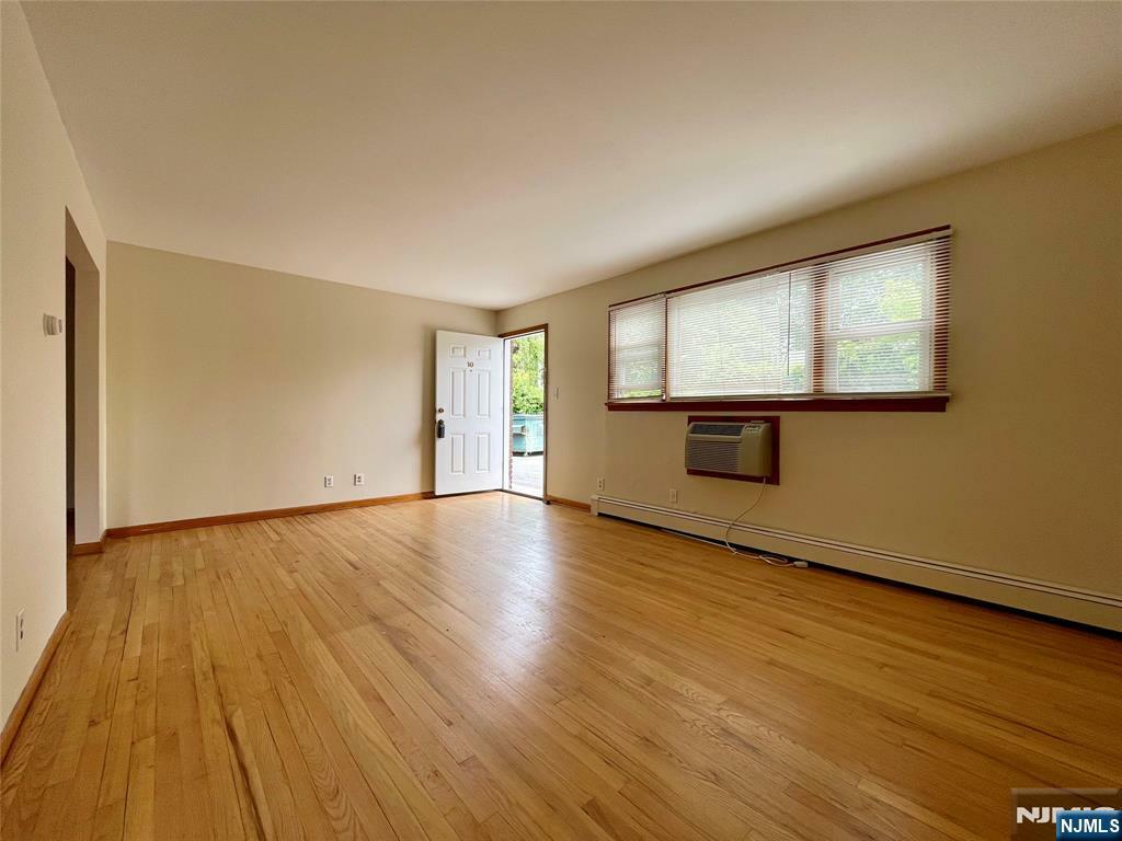 Property Photo:  40 Stuyvesant Avenue 10  NJ 07071 