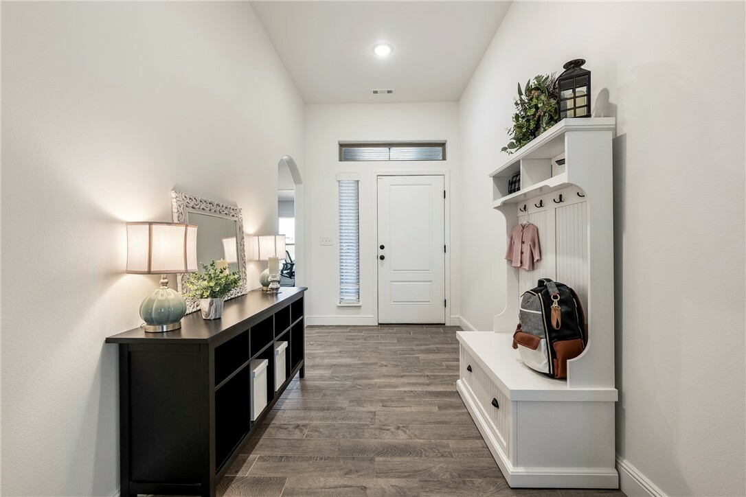 Property Photo: 2405 Armstrong Lane AR 72751