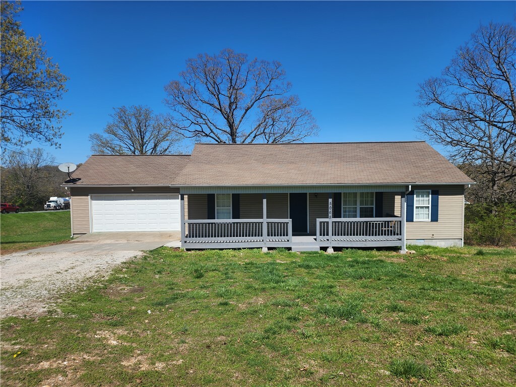Property Photo: 5068 Highway 7 North AR 72601