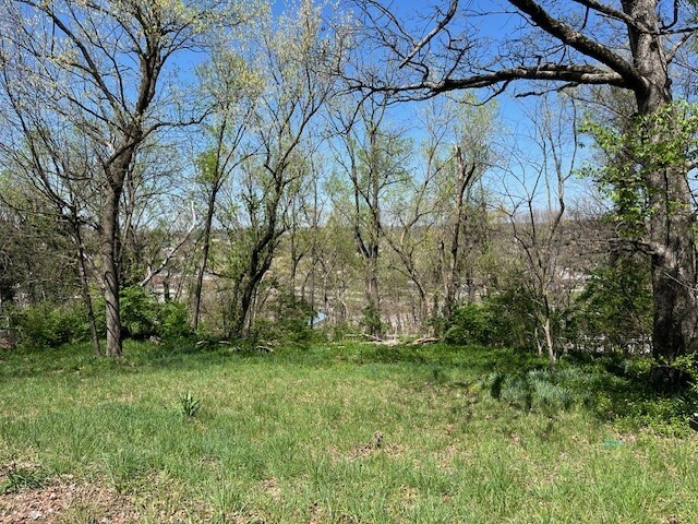Property Photo:  607 E Milum Avenue  AR 72601 