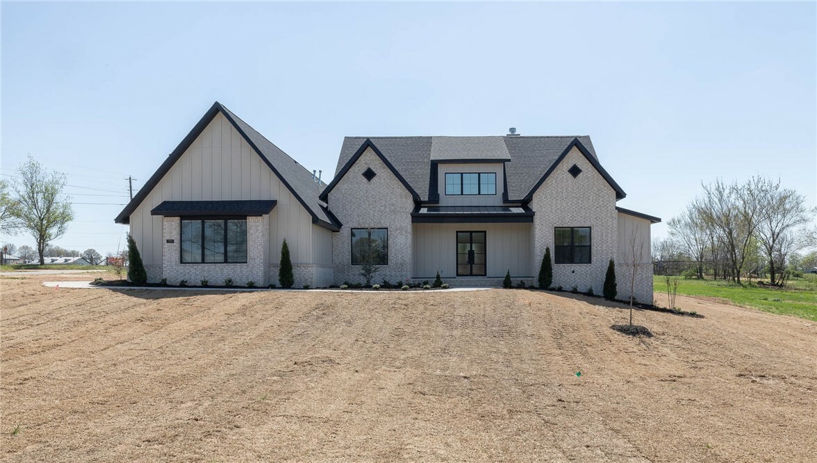 Property Photo: 2987 Buck Avenue AR 72762