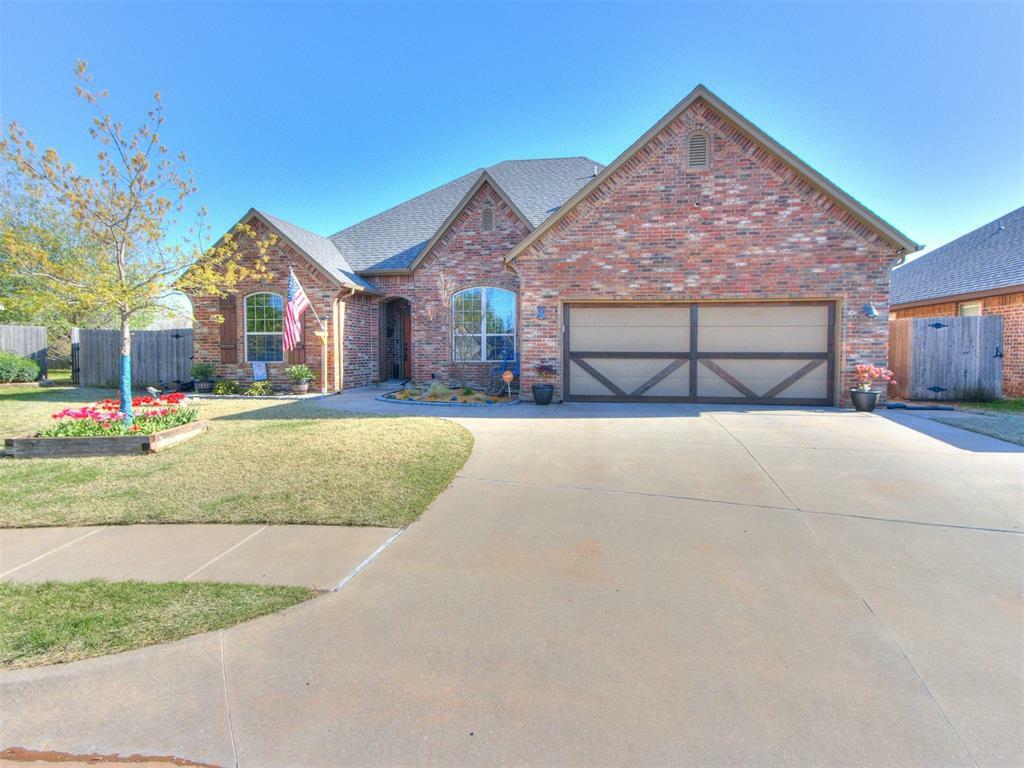 Property Photo: 304 SW 172nd Circle OK 73170