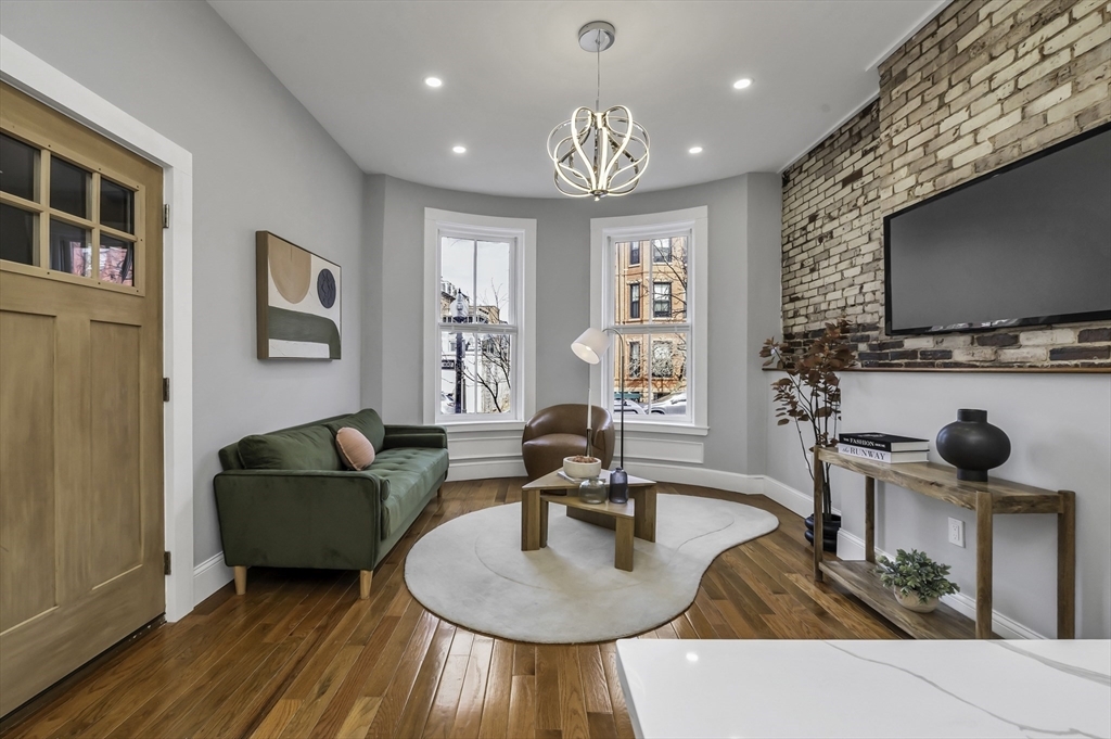 Property Photo:  162 W. Concord Street 1  MA 02118 