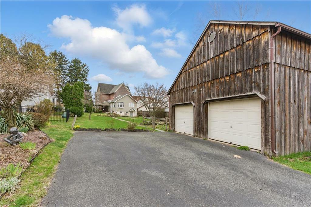 Property Photo: 221 Franklin Street PA 18011