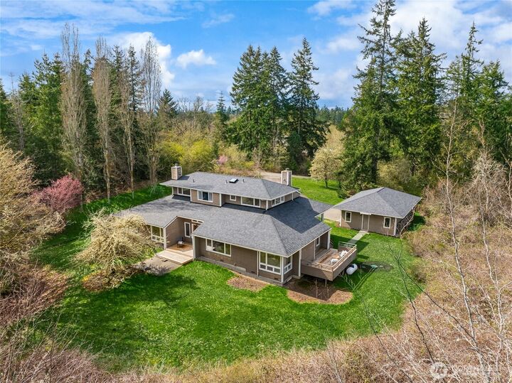 Property Photo: 10123 NE Kitsap Street WA 98110