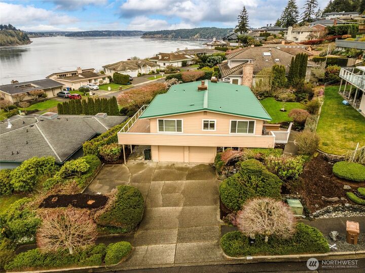 7207 N 27th Street  Tacoma WA 98407 photo