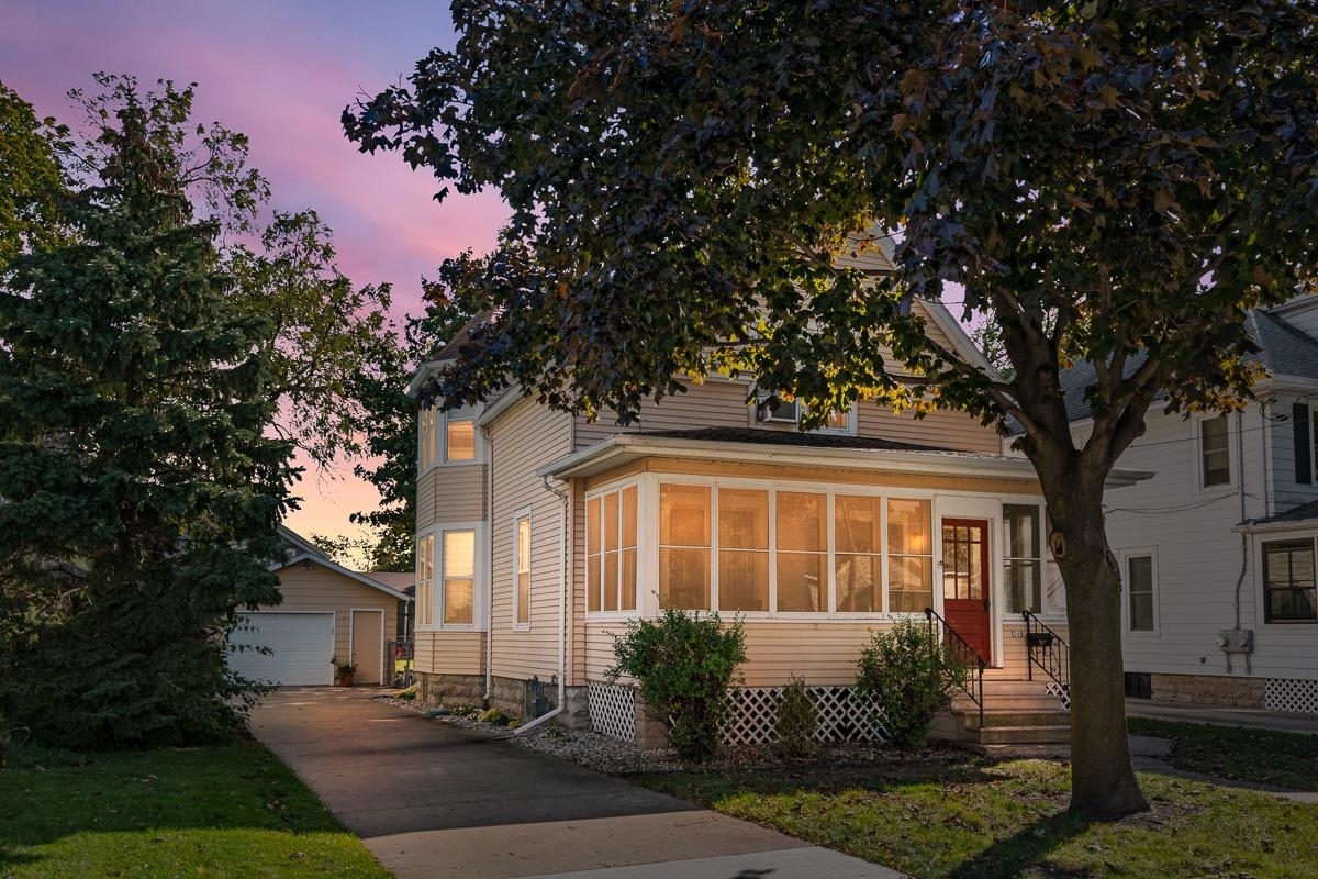348 Rosalia Street  Oshkosh WI 54901 photo