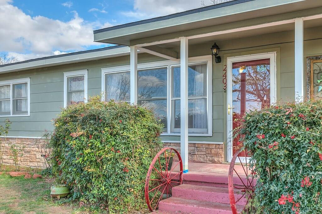 Property Photo:  2403 Freeland Avenue  TX 76901 