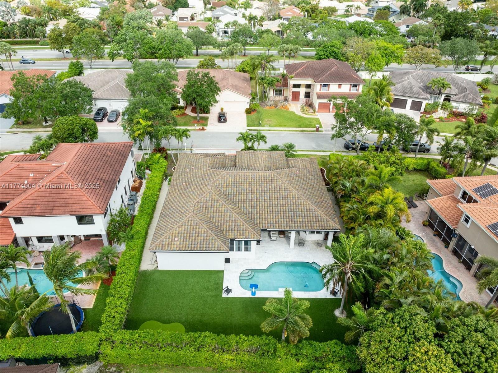 Property Photo: 373 SW 159th Ln FL 33027