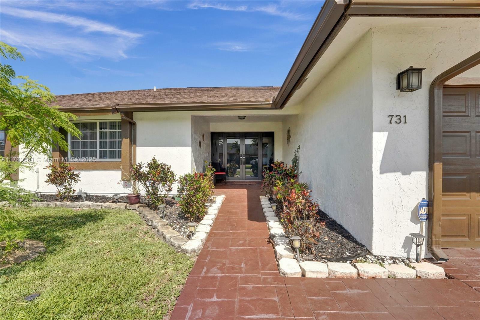 Property Photo: 731 SW 99th Ave FL 33025