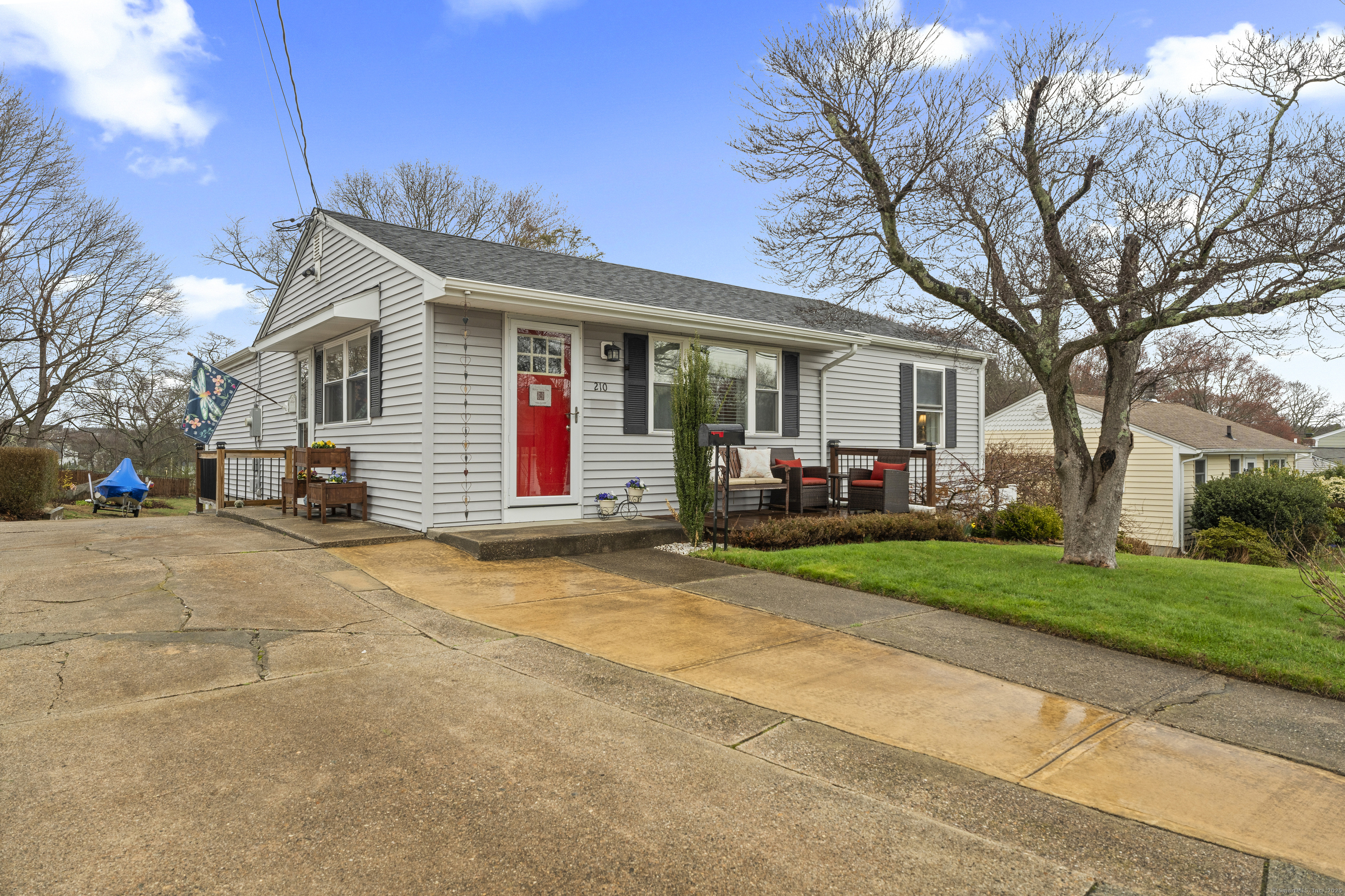 210 Baker Avenue Extension  Groton CT 06340 photo