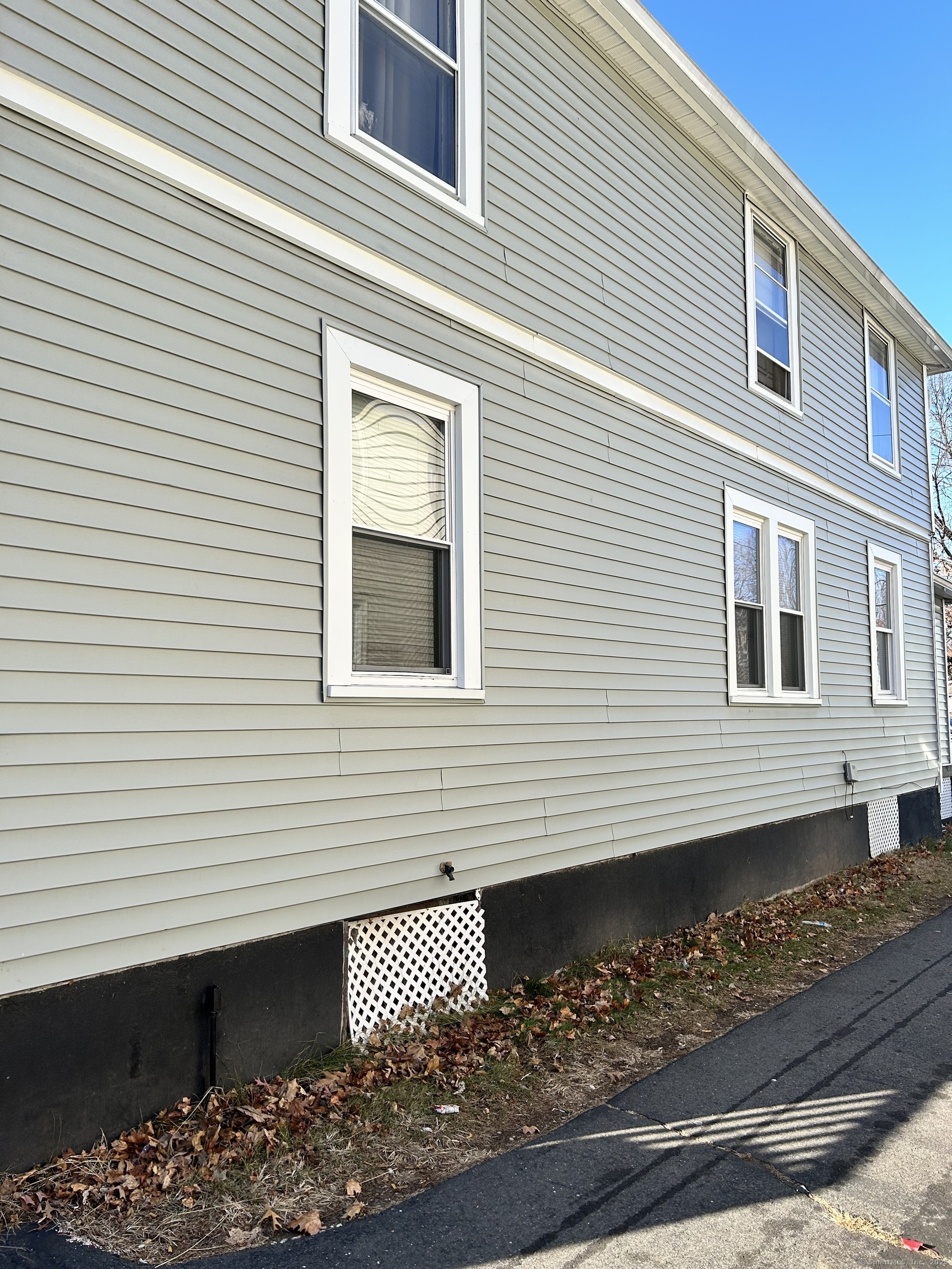 Property Photo: 67-69 Sisson Street CT 06118