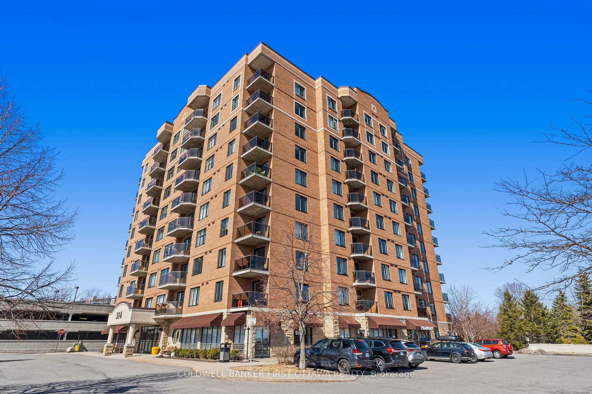 Property Photo: 314 Central Park Drive 912 ON K2C 0R2