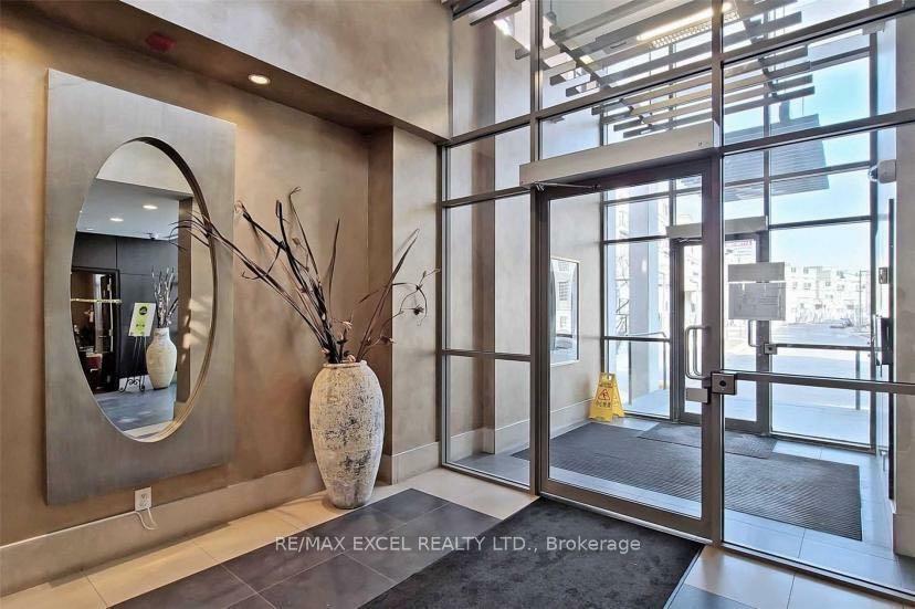 Property Photo: 1 Upper Duke Crescent 110 ON L6G 0B6
