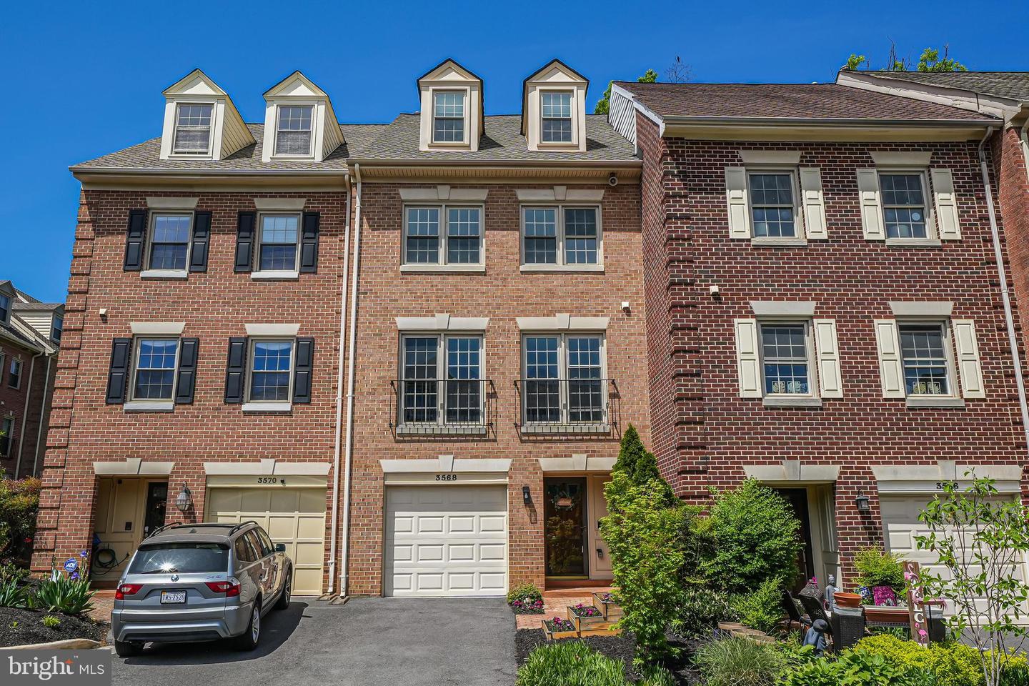 Property Photo:  3568 S George Mason Drive 12  VA 22302 