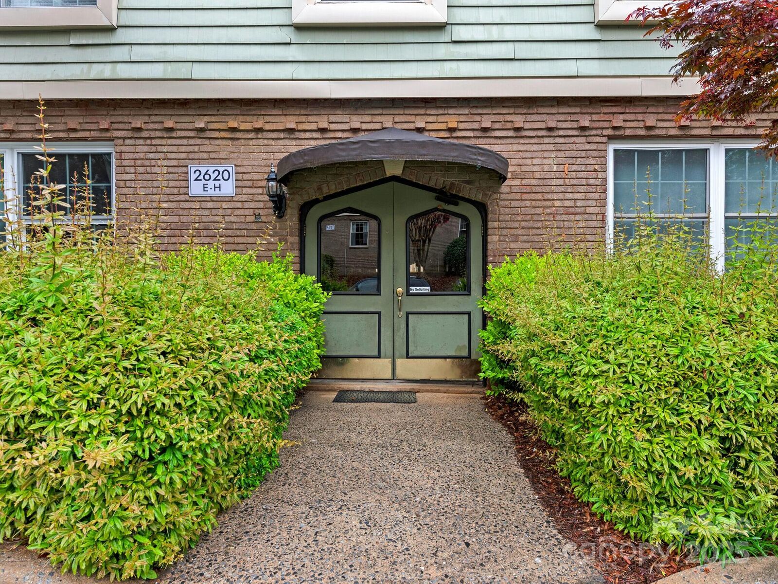 Property Photo:  2620 Park Road  NC 28209 