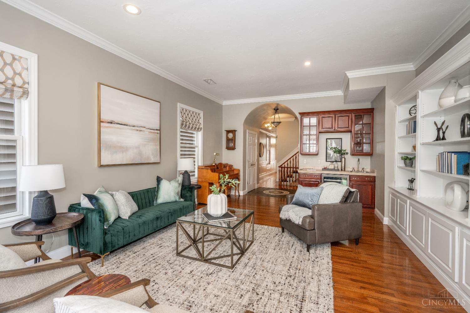 Property Photo: 961 Hatch Street OH 45202