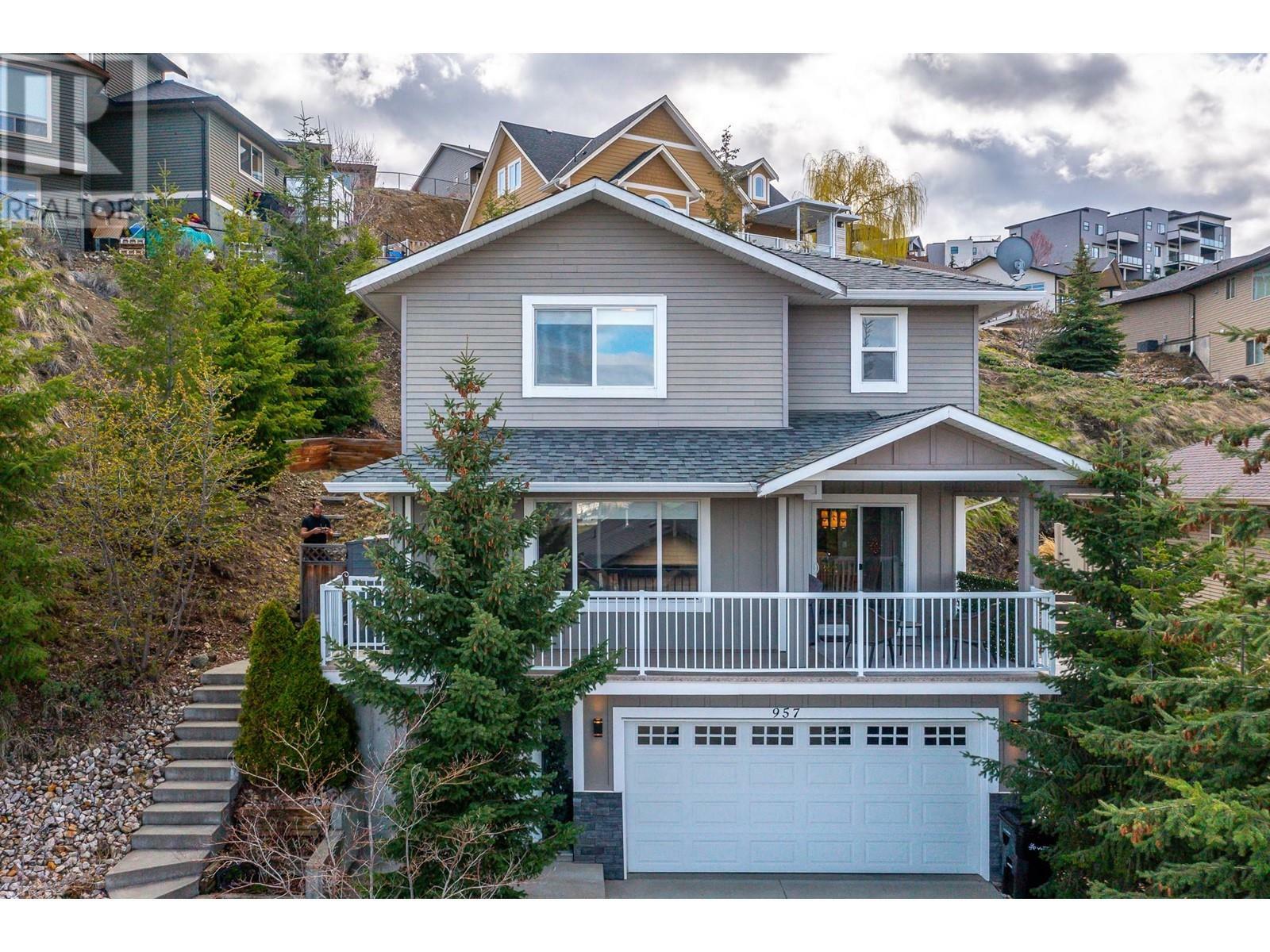 Property Photo: 957 Mt. Grady Road BC V1B 4B5