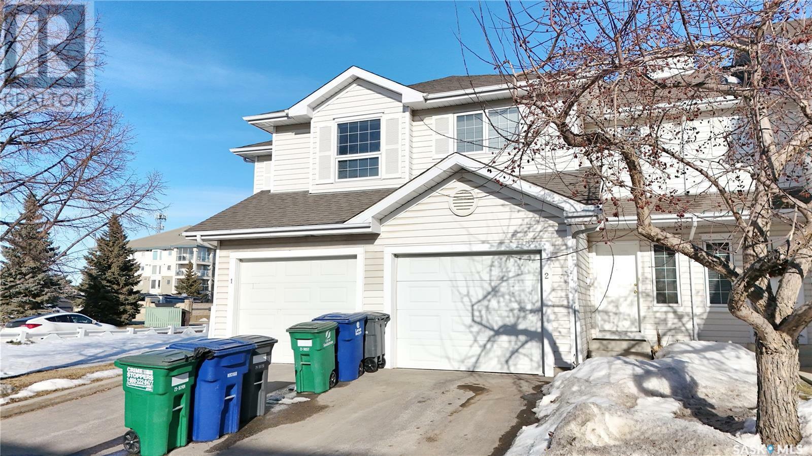 Property Photo: 2 110 Keevil Crescent SK S7N 4L9