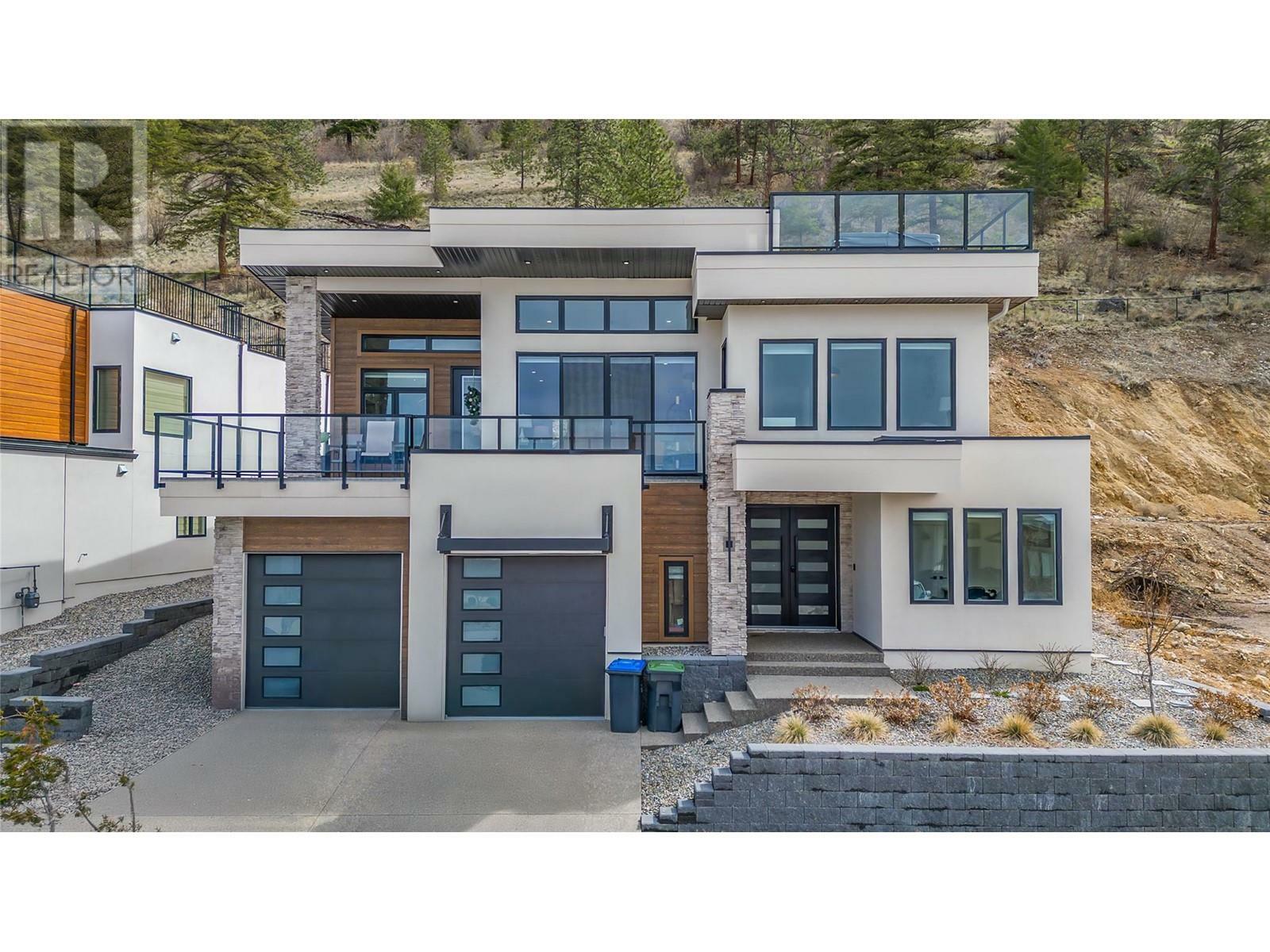 Property Photo: 1189 Lone Pine Drive BC V1P 0A5