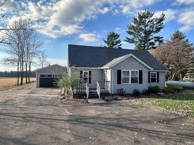Property Photo: 9462 US Highway 10 WI 54449