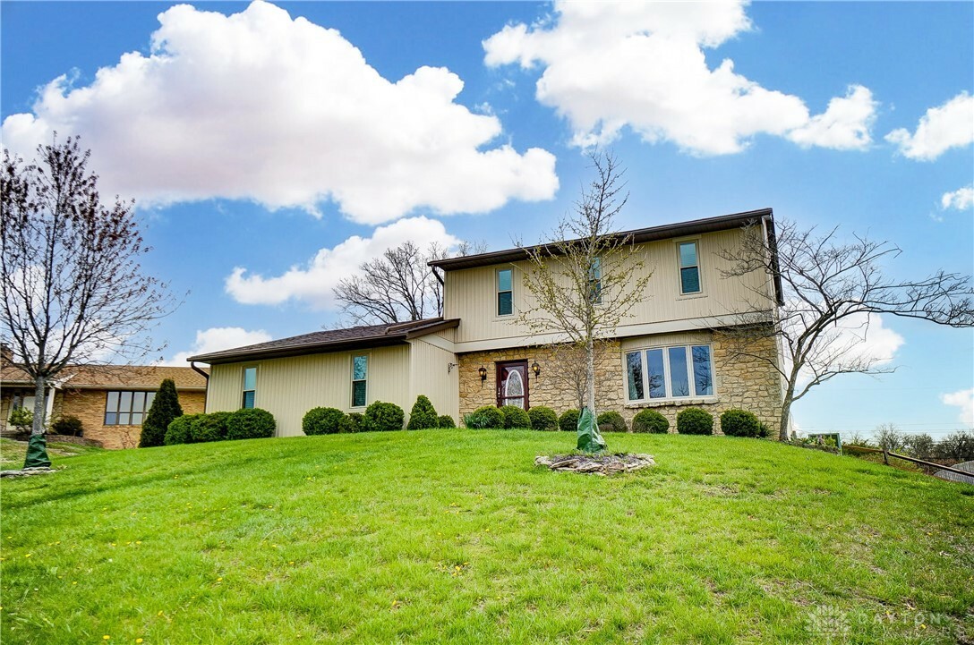 Property Photo: 130 Farmington Drive OH 45013