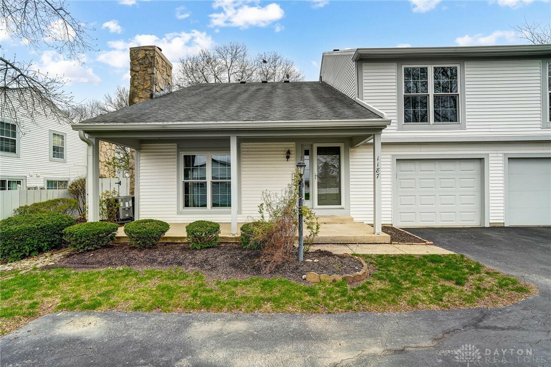Property Photo:  1187 Governors Square Drive  OH 45458 